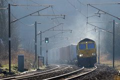 66572 exits Stoke Tunnel