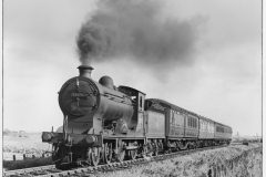 ex-LNER D34 no.62478 'Glen Quoich' on Fife coast